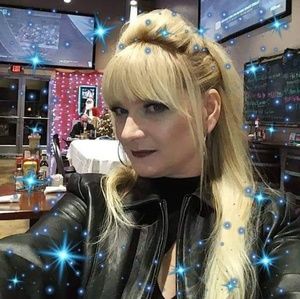 Meet your Posher, Jenifer